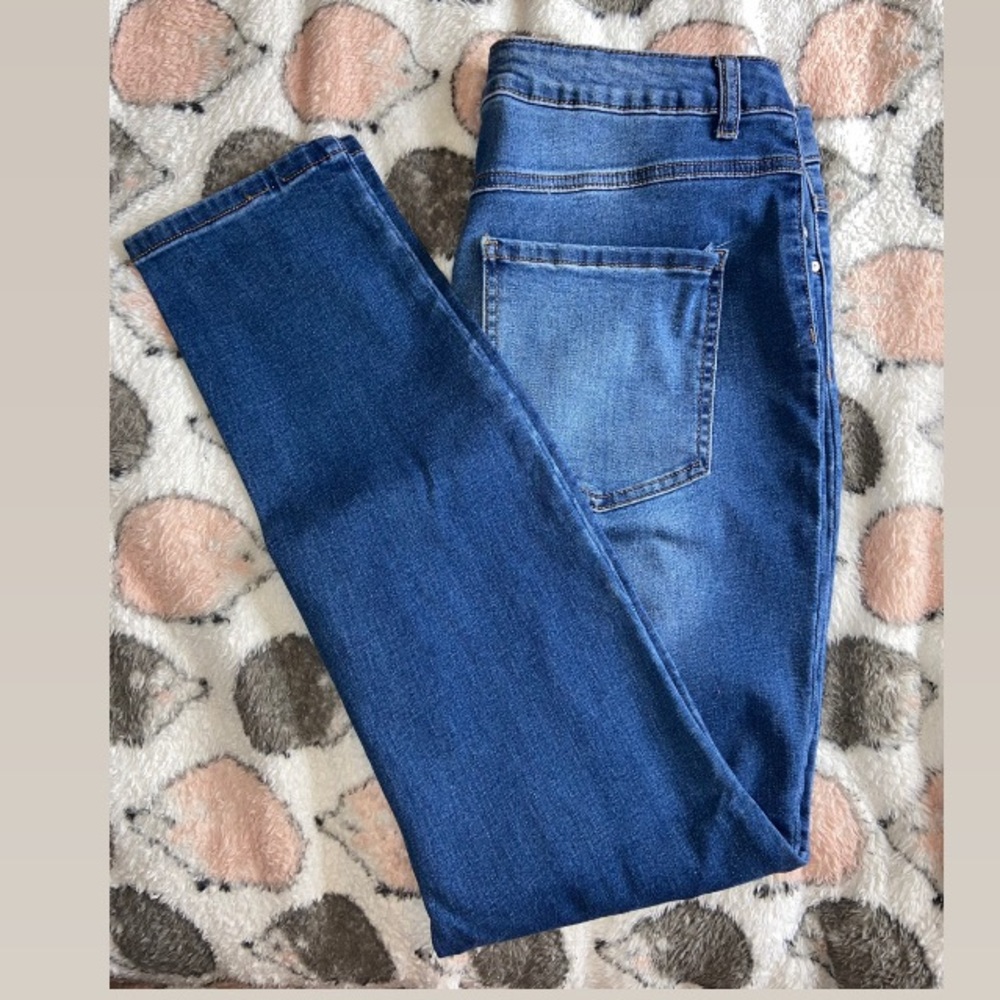 Women’s Jeans